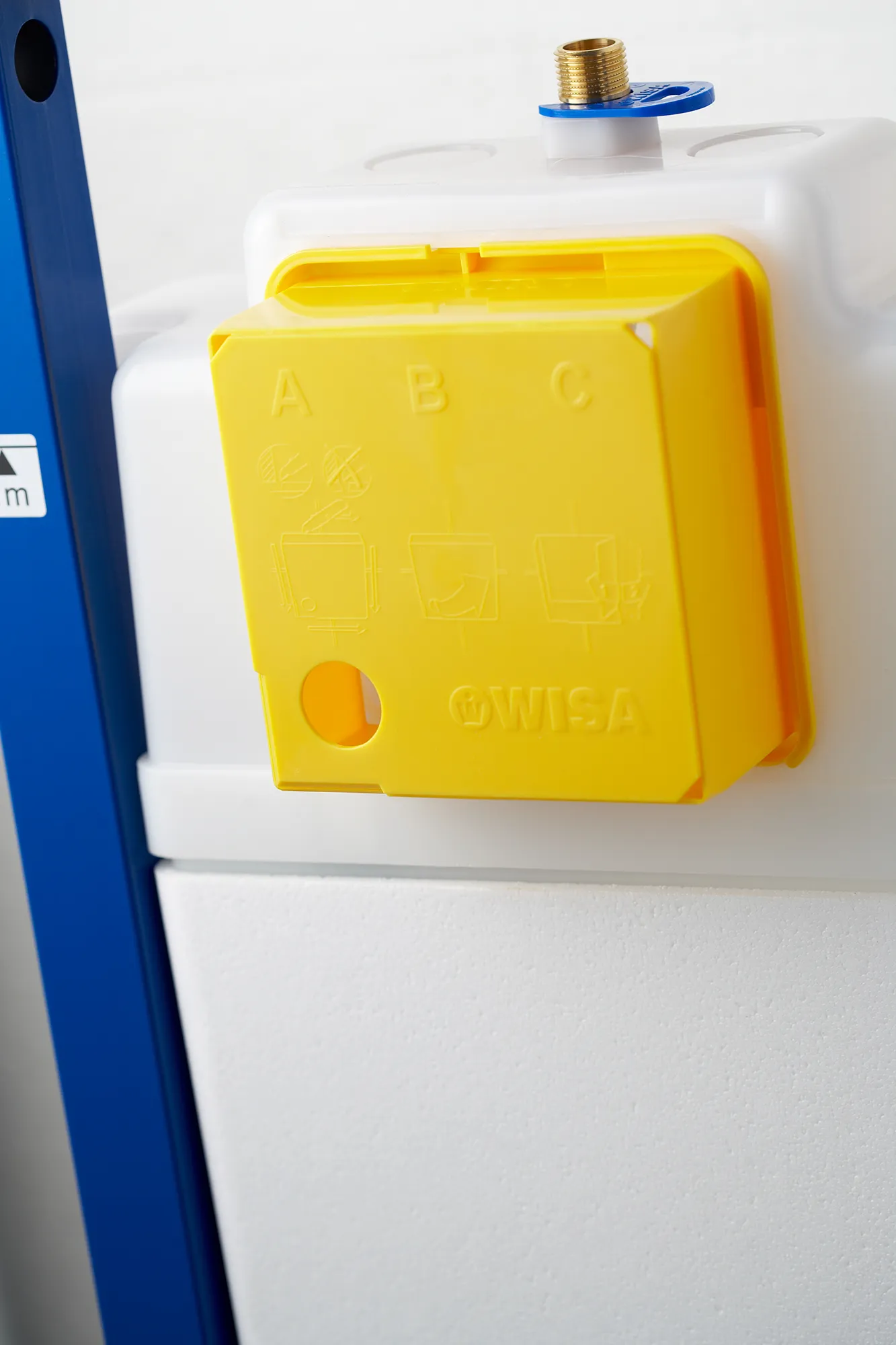 ZABEZPIECZENIE OTWORU REWIZYJNEGO NA CZAS PRAC MURARSKICH